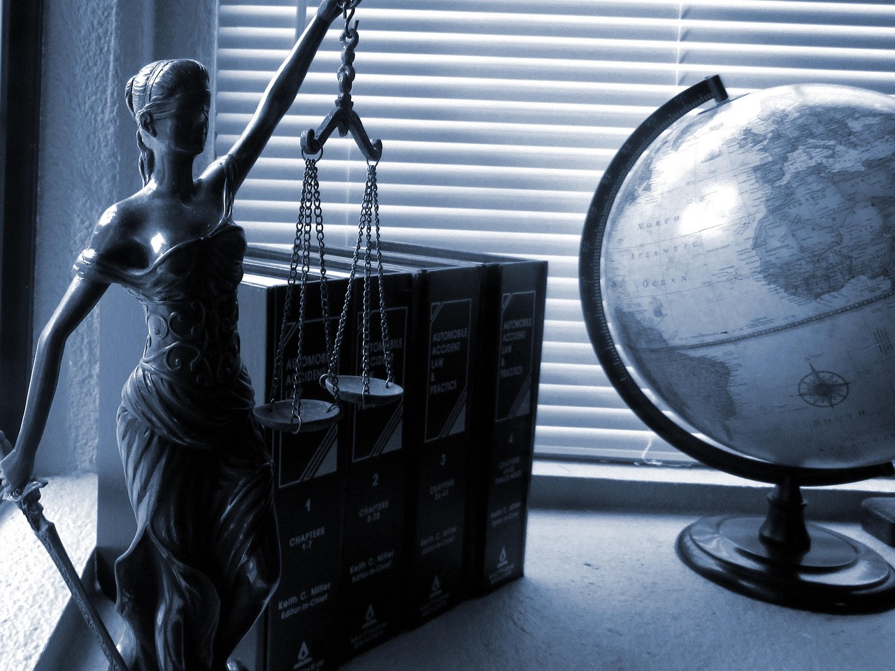 neutral scales of justice